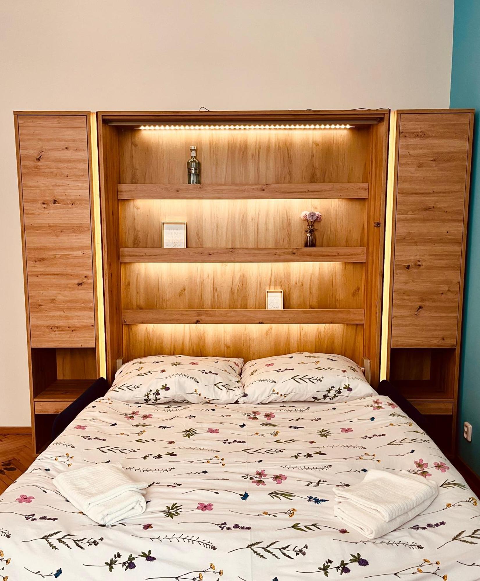 Moderni Apartman Na Hluboke V Praze - Idealni Pro 4 Praag Buitenkant foto