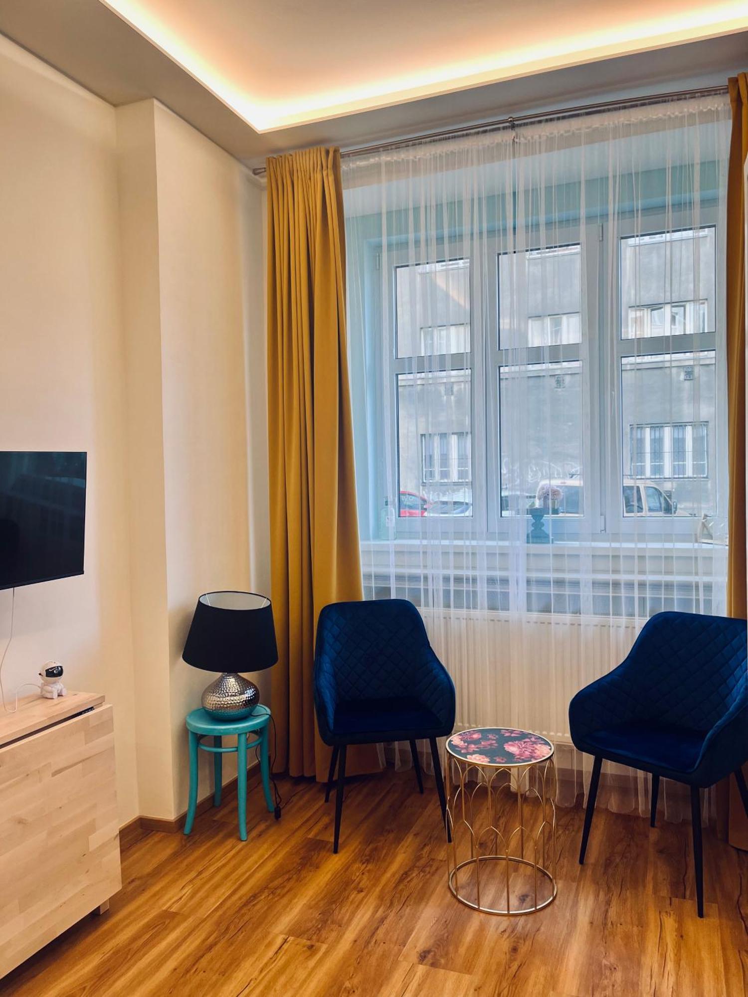 Moderni Apartman Na Hluboke V Praze - Idealni Pro 4 Praag Buitenkant foto